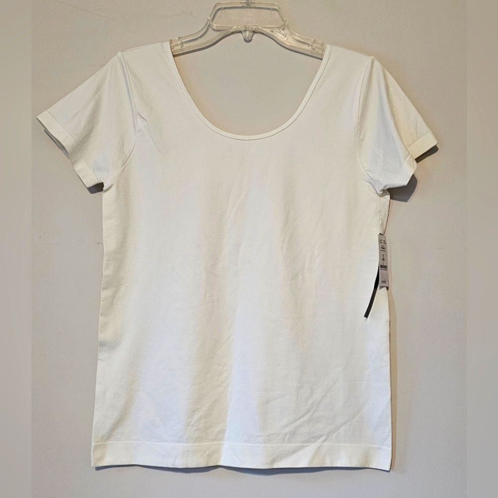 WHBM All Ways Stretch Classic Off White/Cream Top . Women's L. Almost 1/2 Off!!
